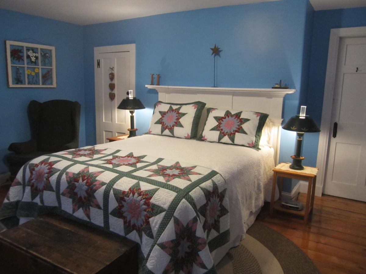 Grand Oak Manor Bed And Breakfast Granville Ferry ภายนอก รูปภาพ